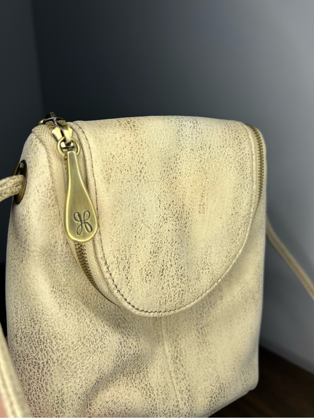HOBO Fern Distressed Gold Leather Zip Flap Crossbody Bag - Picture 7 of 10